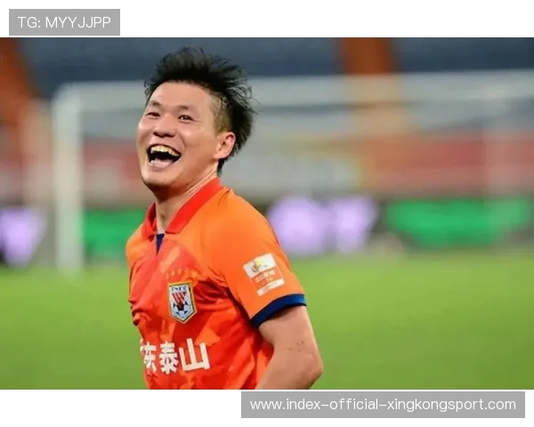 中超赛季回顾:最佳进步球员与最失望球队 中超赛季回顾:最佳进步球员与最失望球队