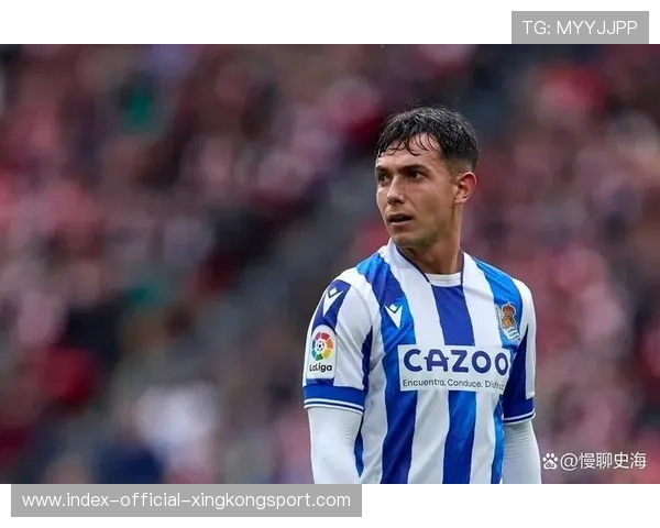 波尔图拟把后防稳定性作为冬窗引援核心,刷新欧洲冠军排名的新战略 波尔图拟把后防稳定性作为冬窗引援核心,刷新欧洲冠军排名的新战略